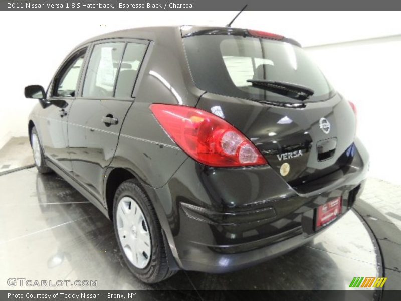 Espresso Black / Charcoal 2011 Nissan Versa 1.8 S Hatchback
