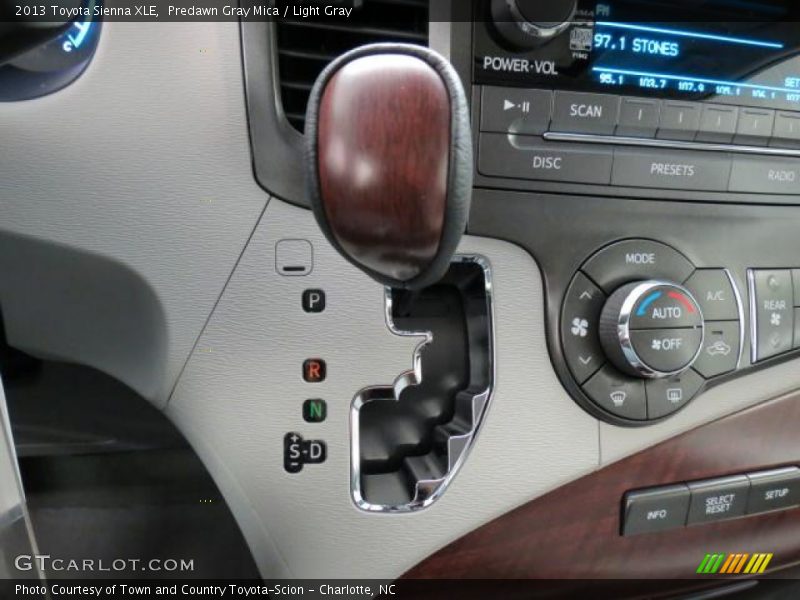Predawn Gray Mica / Light Gray 2013 Toyota Sienna XLE