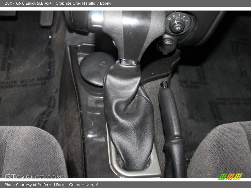 Graphite Gray Metallic / Ebony 2007 GMC Envoy SLE 4x4