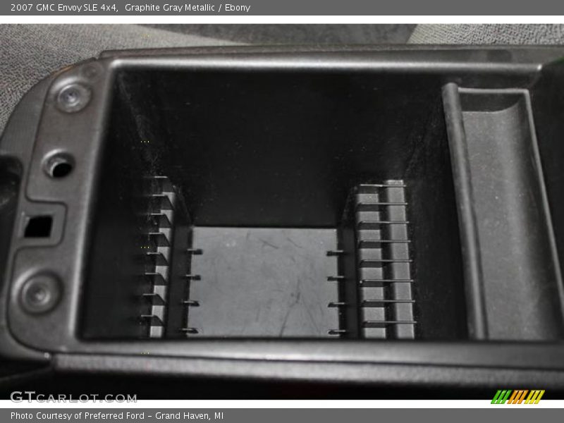 Graphite Gray Metallic / Ebony 2007 GMC Envoy SLE 4x4