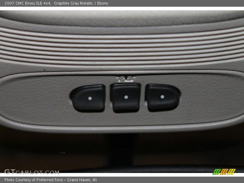 Graphite Gray Metallic / Ebony 2007 GMC Envoy SLE 4x4
