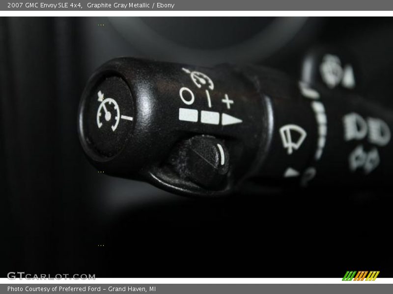 Graphite Gray Metallic / Ebony 2007 GMC Envoy SLE 4x4