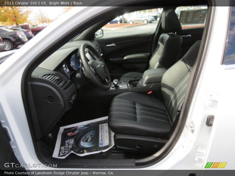 Bright White / Black 2013 Chrysler 300 S V6