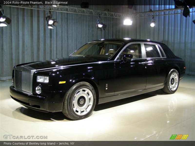 Black / Oatmeal 2004 Rolls-Royce Phantom