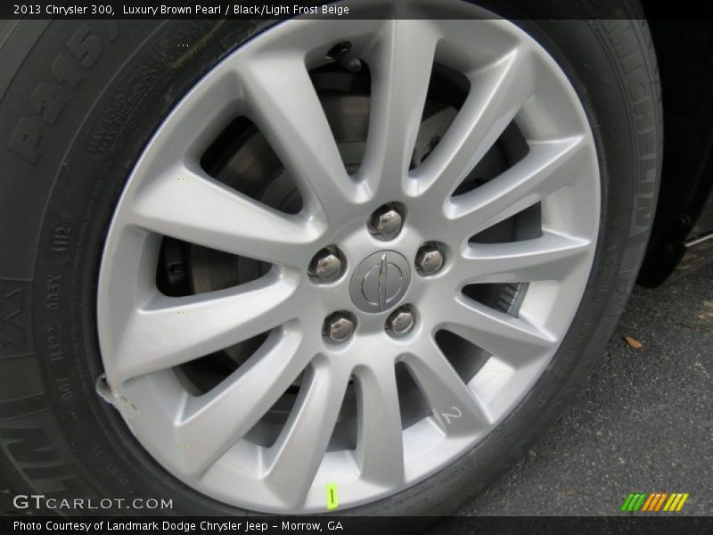 Luxury Brown Pearl / Black/Light Frost Beige 2013 Chrysler 300