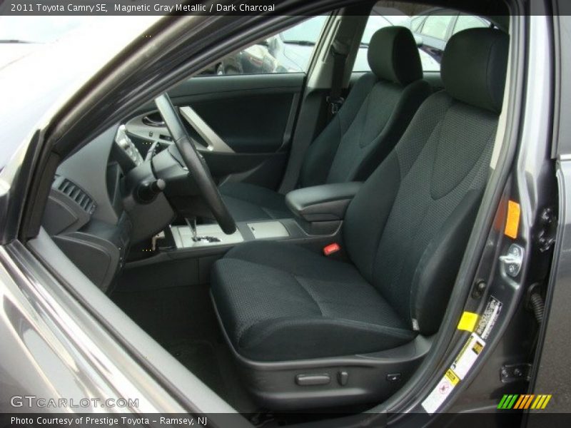 Magnetic Gray Metallic / Dark Charcoal 2011 Toyota Camry SE