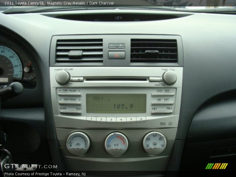Magnetic Gray Metallic / Dark Charcoal 2011 Toyota Camry SE