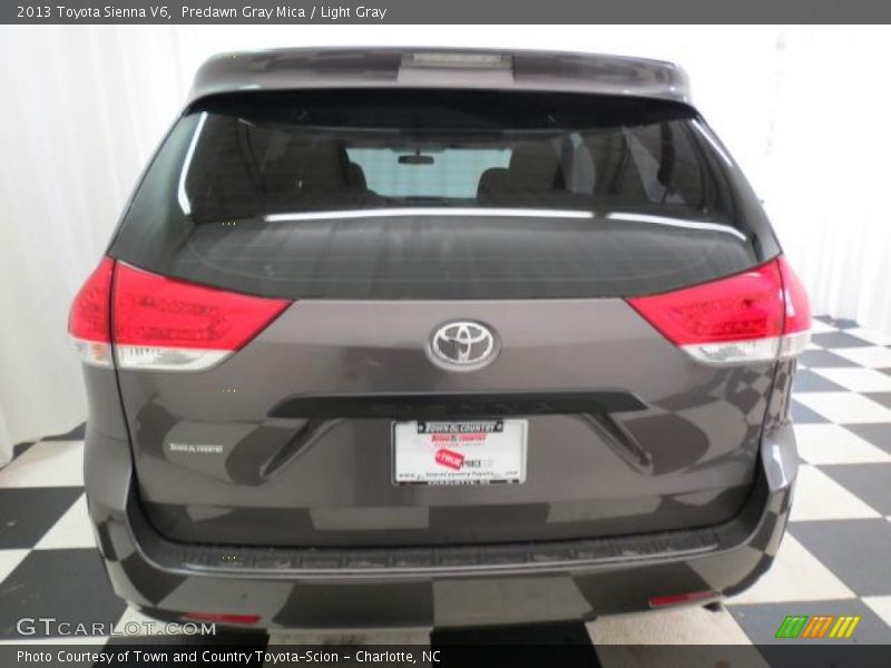 Predawn Gray Mica / Light Gray 2013 Toyota Sienna V6
