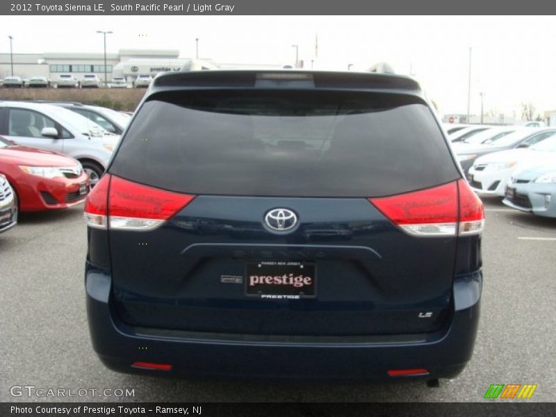 South Pacific Pearl / Light Gray 2012 Toyota Sienna LE
