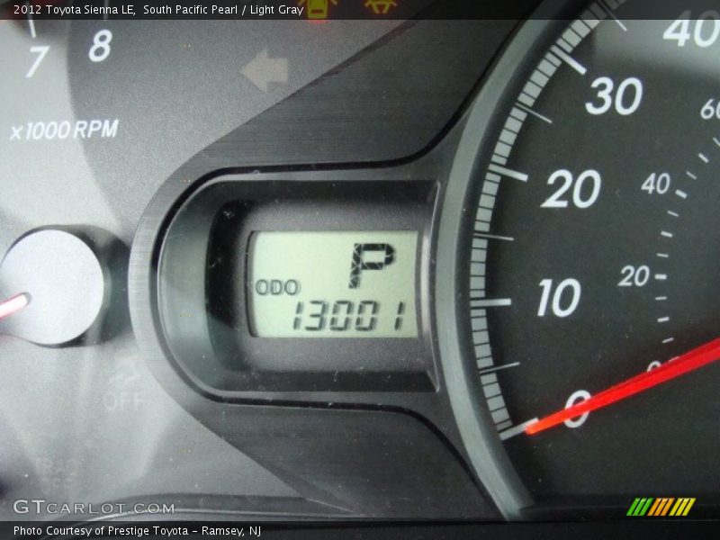 South Pacific Pearl / Light Gray 2012 Toyota Sienna LE