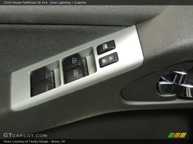 Silver Lightning / Graphite 2009 Nissan Pathfinder SE 4x4