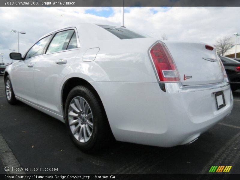 Bright White / Black 2013 Chrysler 300