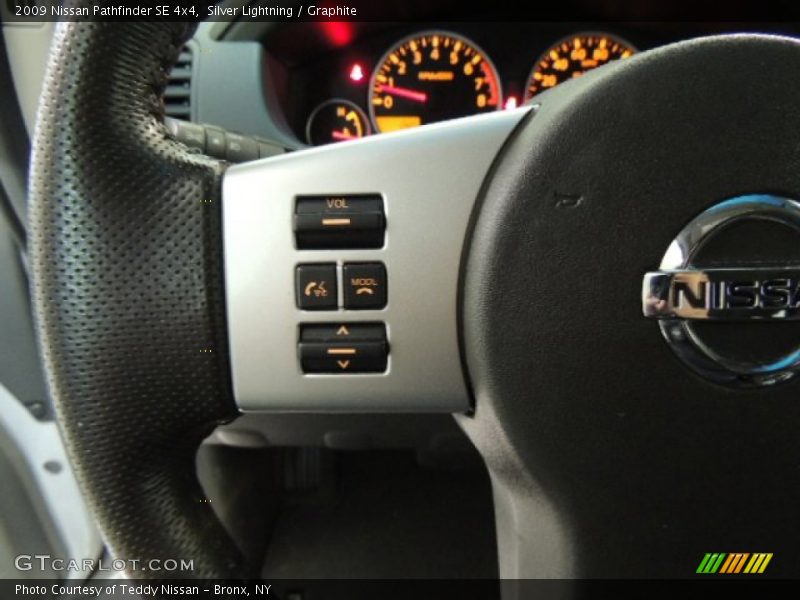 Silver Lightning / Graphite 2009 Nissan Pathfinder SE 4x4