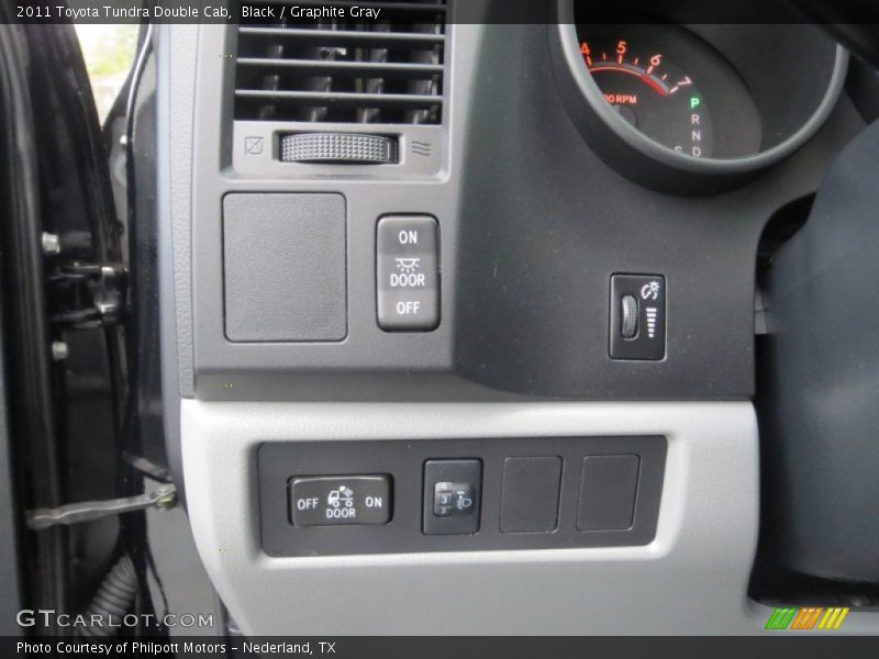 Black / Graphite Gray 2011 Toyota Tundra Double Cab