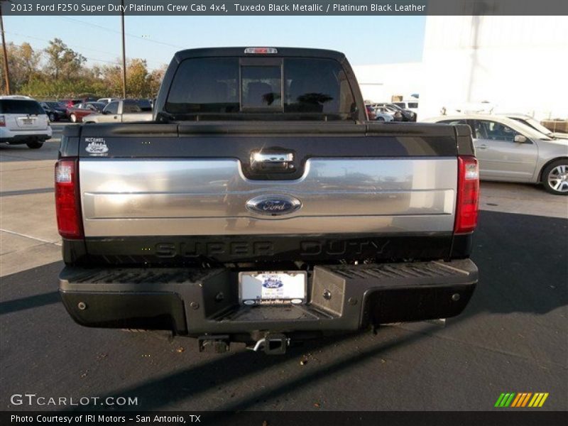Tuxedo Black Metallic / Platinum Black Leather 2013 Ford F250 Super Duty Platinum Crew Cab 4x4