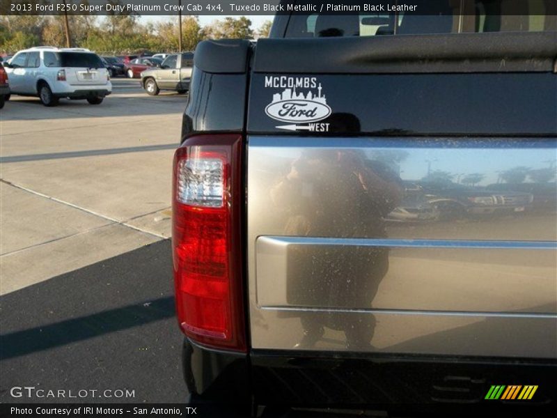 Tuxedo Black Metallic / Platinum Black Leather 2013 Ford F250 Super Duty Platinum Crew Cab 4x4