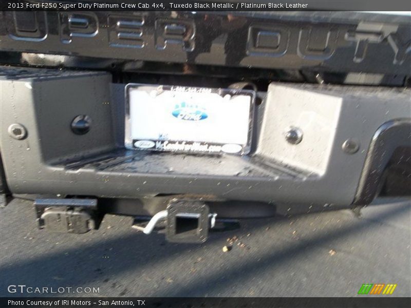 Tuxedo Black Metallic / Platinum Black Leather 2013 Ford F250 Super Duty Platinum Crew Cab 4x4