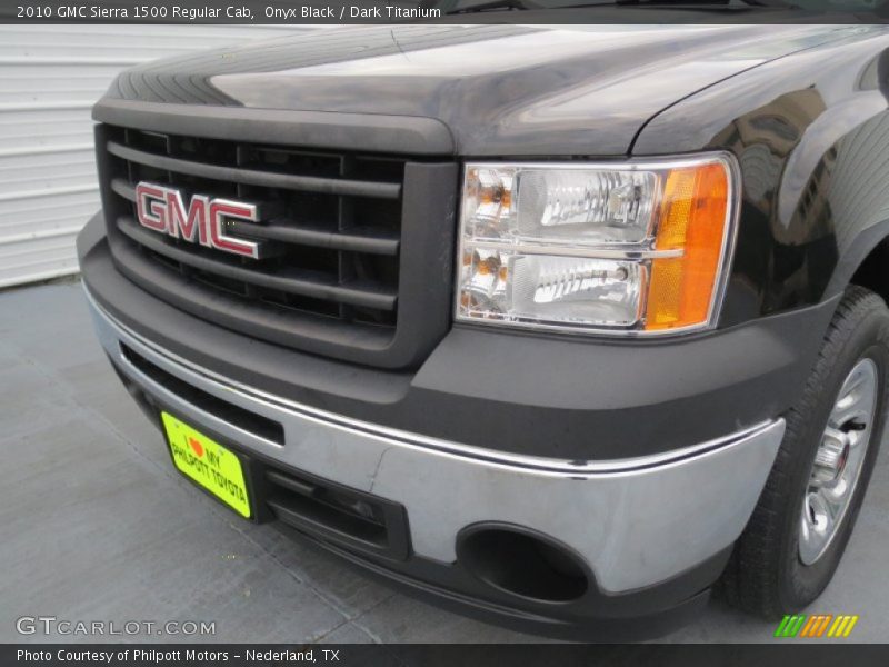 Onyx Black / Dark Titanium 2010 GMC Sierra 1500 Regular Cab