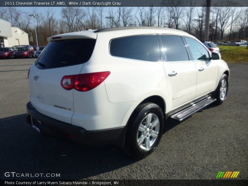 White / Dark Gray/Light Gray 2011 Chevrolet Traverse LT AWD