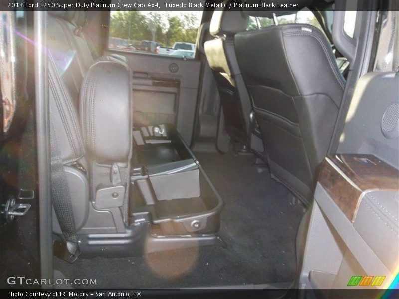 Tuxedo Black Metallic / Platinum Black Leather 2013 Ford F250 Super Duty Platinum Crew Cab 4x4