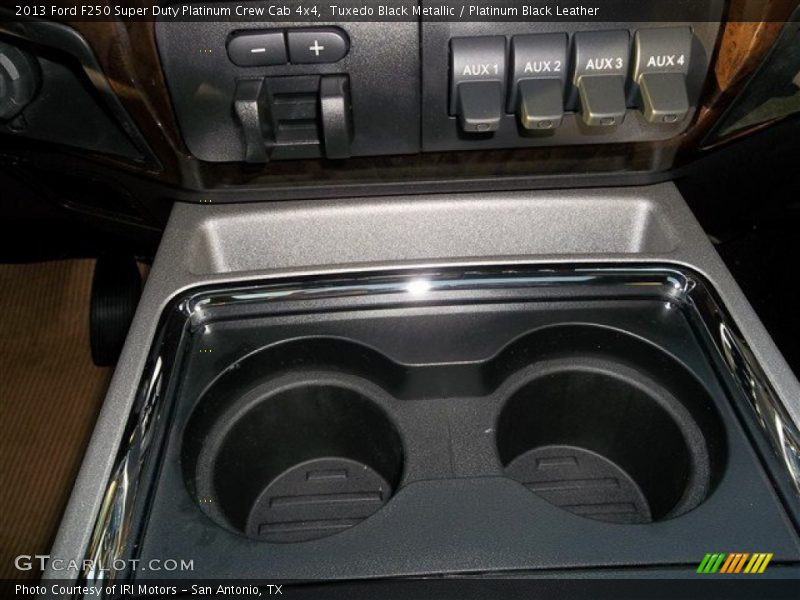 Tuxedo Black Metallic / Platinum Black Leather 2013 Ford F250 Super Duty Platinum Crew Cab 4x4