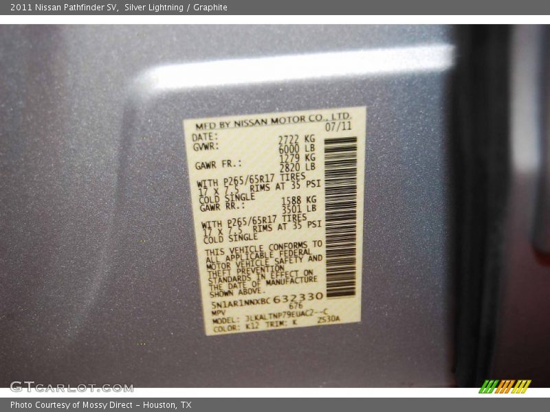Silver Lightning / Graphite 2011 Nissan Pathfinder SV