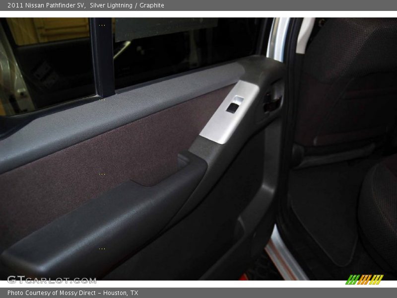 Silver Lightning / Graphite 2011 Nissan Pathfinder SV
