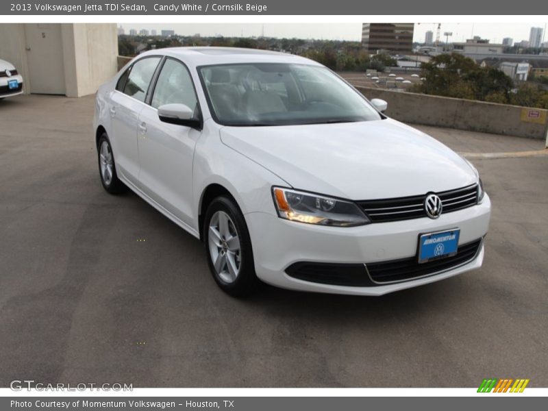 Candy White / Cornsilk Beige 2013 Volkswagen Jetta TDI Sedan