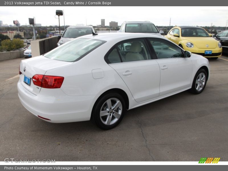 Candy White / Cornsilk Beige 2013 Volkswagen Jetta TDI Sedan