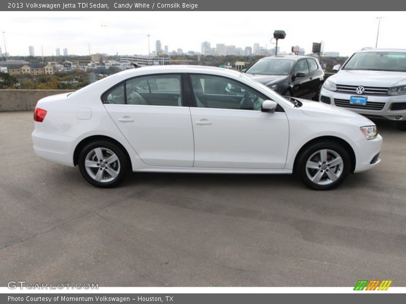 Candy White / Cornsilk Beige 2013 Volkswagen Jetta TDI Sedan