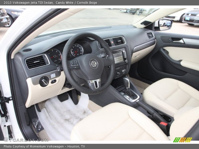 Candy White / Cornsilk Beige 2013 Volkswagen Jetta TDI Sedan