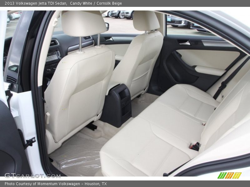 Candy White / Cornsilk Beige 2013 Volkswagen Jetta TDI Sedan