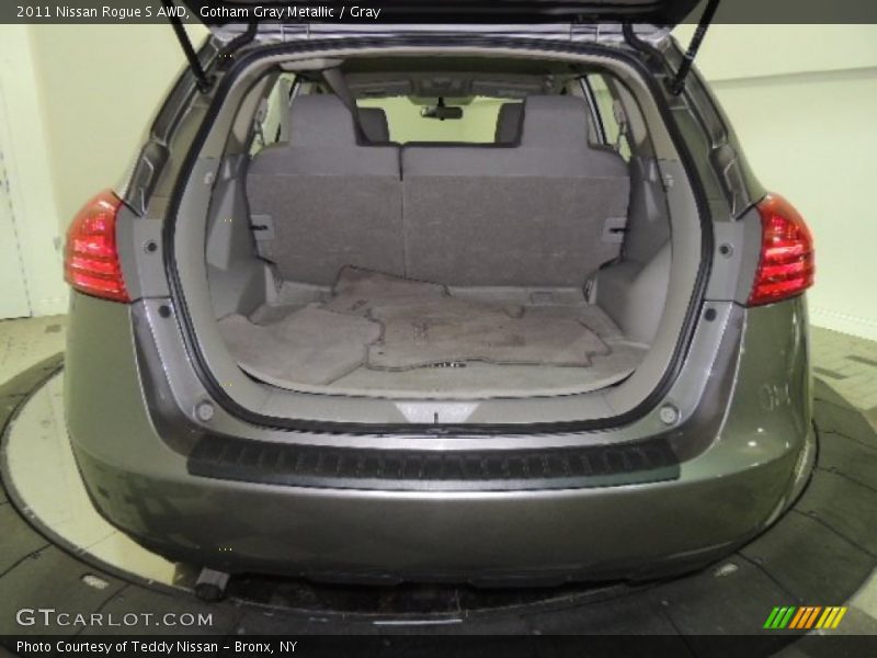 Gotham Gray Metallic / Gray 2011 Nissan Rogue S AWD