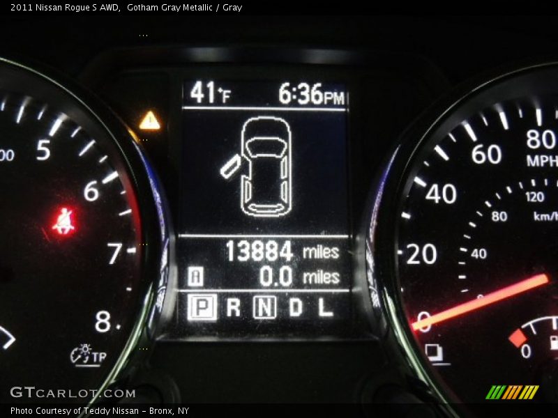 Gotham Gray Metallic / Gray 2011 Nissan Rogue S AWD