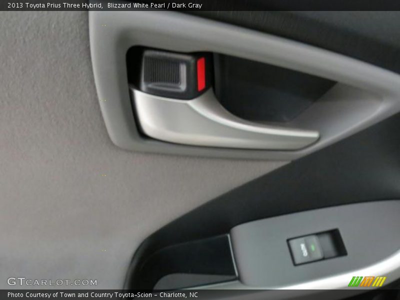 Blizzard White Pearl / Dark Gray 2013 Toyota Prius Three Hybrid