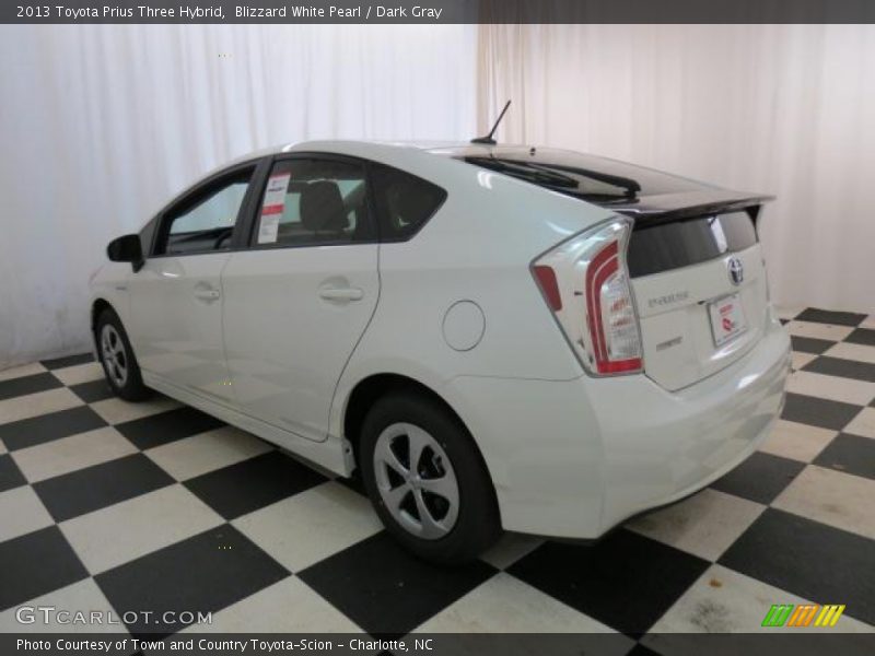 Blizzard White Pearl / Dark Gray 2013 Toyota Prius Three Hybrid