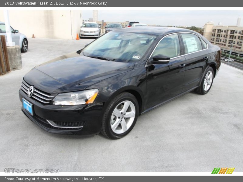 Black / Moonrock Gray 2013 Volkswagen Passat 2.5L SE