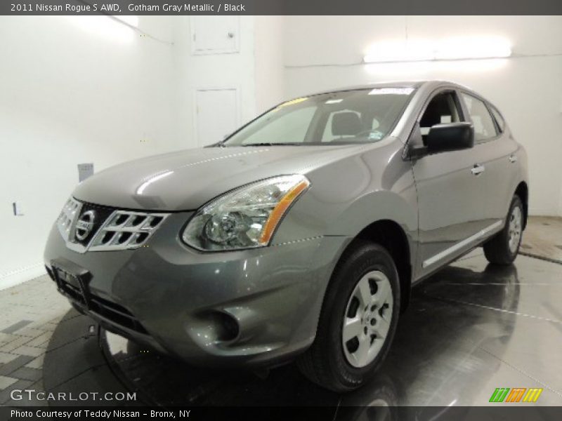 Gotham Gray Metallic / Black 2011 Nissan Rogue S AWD