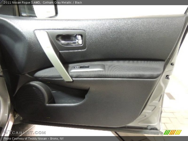 Gotham Gray Metallic / Black 2011 Nissan Rogue S AWD