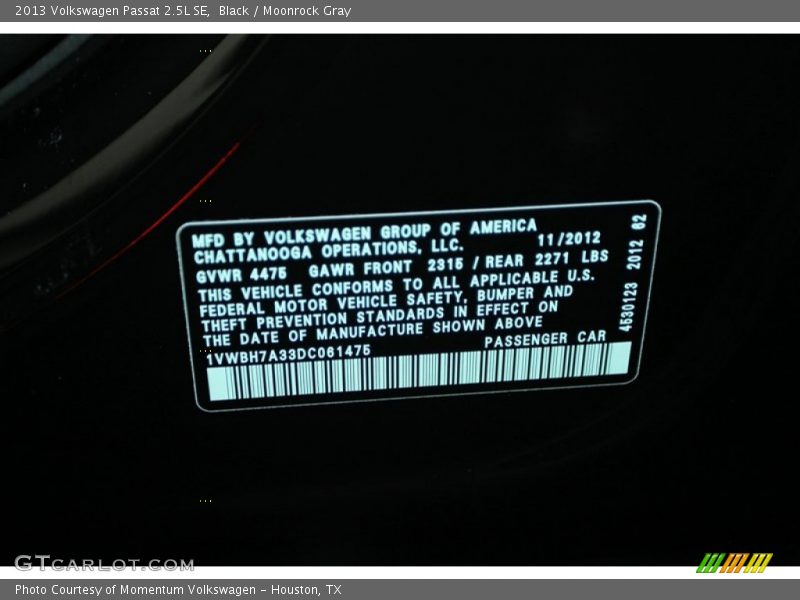 Black / Moonrock Gray 2013 Volkswagen Passat 2.5L SE