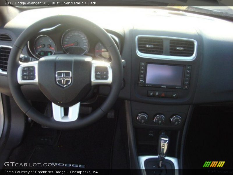 Billet Silver Metallic / Black 2013 Dodge Avenger SXT