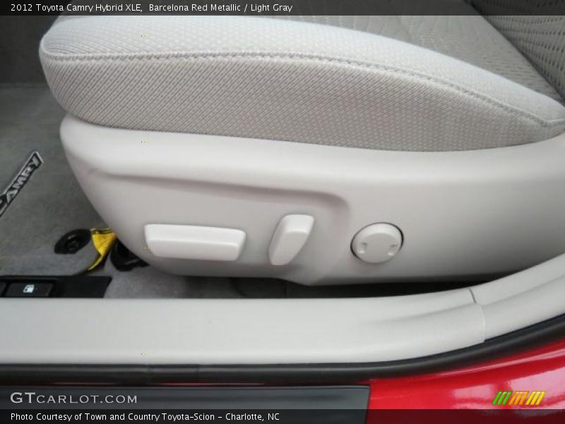 Barcelona Red Metallic / Light Gray 2012 Toyota Camry Hybrid XLE