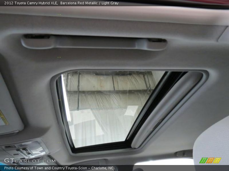 Barcelona Red Metallic / Light Gray 2012 Toyota Camry Hybrid XLE