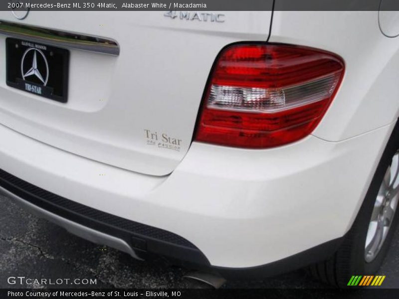 Alabaster White / Macadamia 2007 Mercedes-Benz ML 350 4Matic