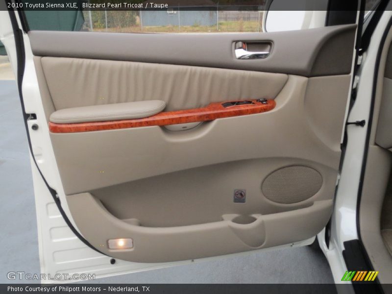 Blizzard Pearl Tricoat / Taupe 2010 Toyota Sienna XLE