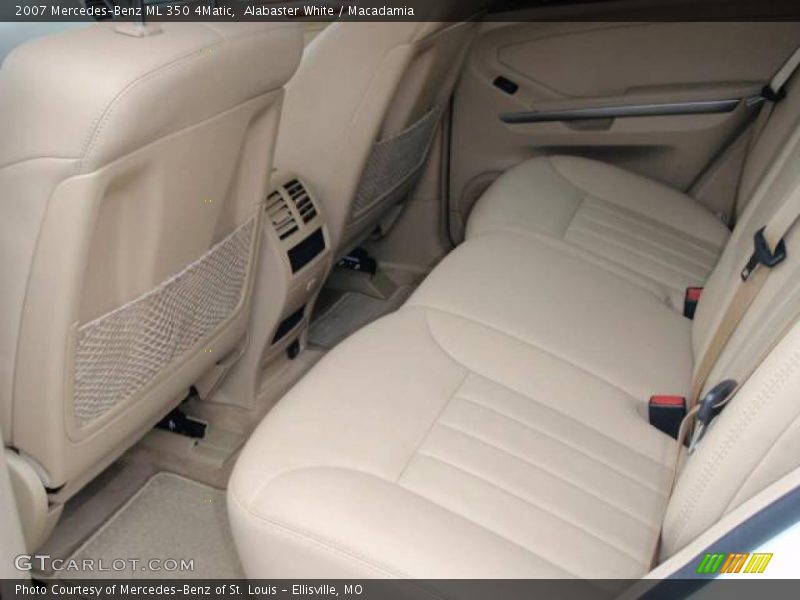 Alabaster White / Macadamia 2007 Mercedes-Benz ML 350 4Matic