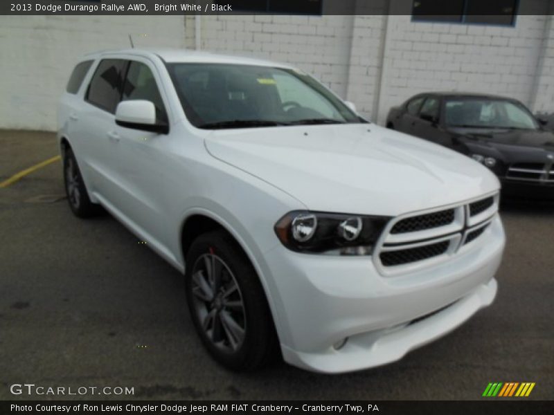 Front 3/4 View of 2013 Durango Rallye AWD