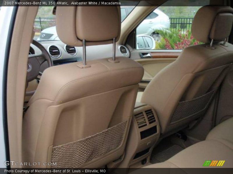 Alabaster White / Macadamia 2007 Mercedes-Benz ML 350 4Matic