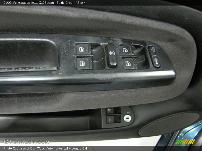 Baltic Green / Black 2002 Volkswagen Jetta GLS Sedan