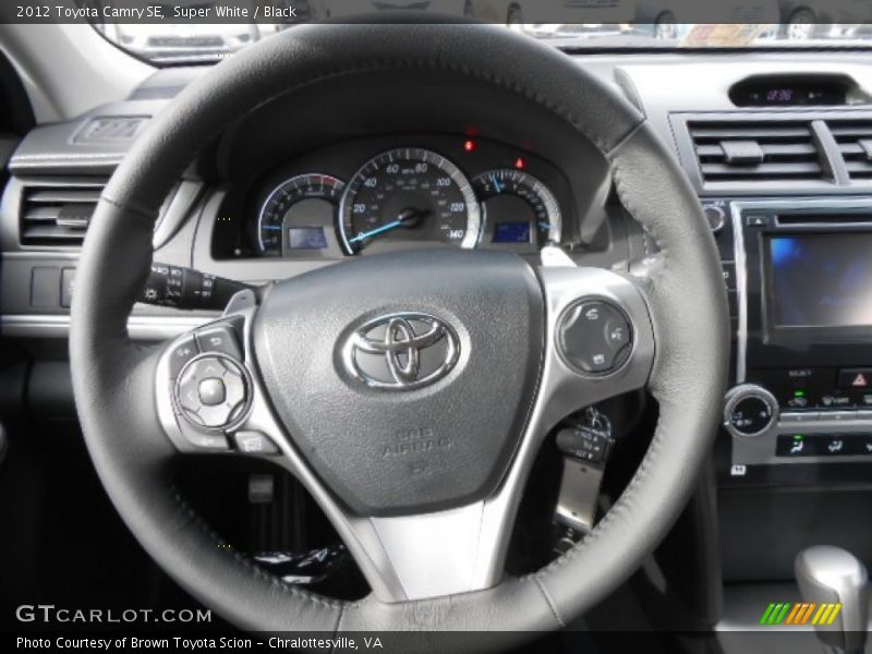 Super White / Black 2012 Toyota Camry SE